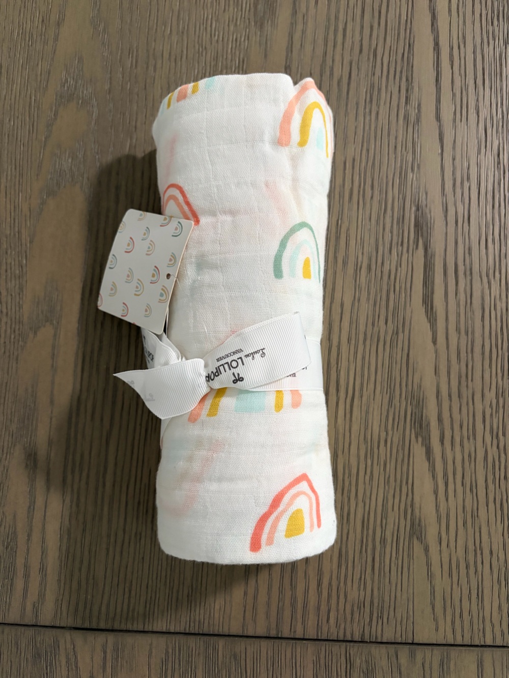 Loulou Lollipop Pastel Rainbow Muslin Swaddle - White/Multi